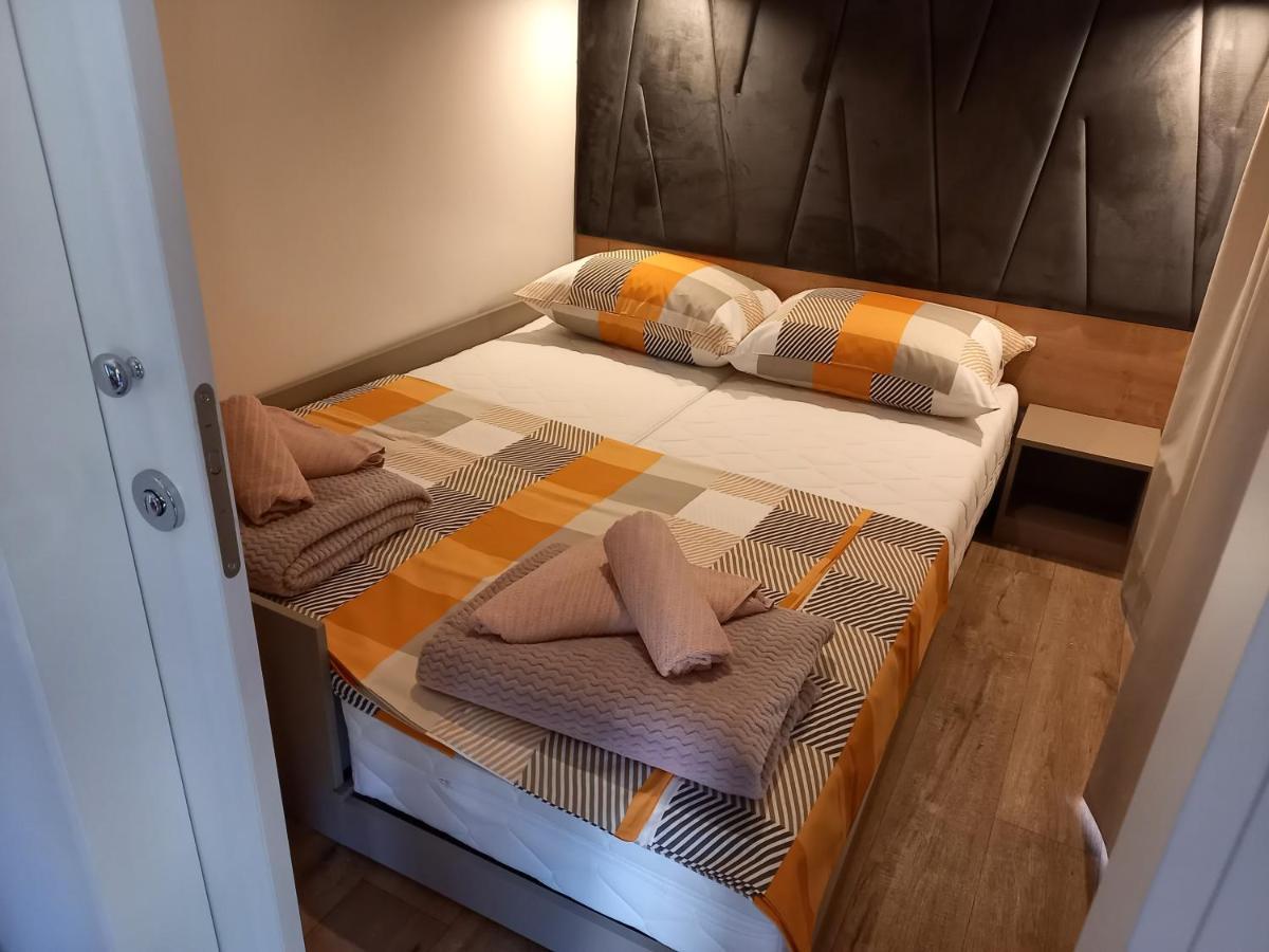 Mobile Home Agava 2 Biograd Na Moru Dış mekan fotoğraf